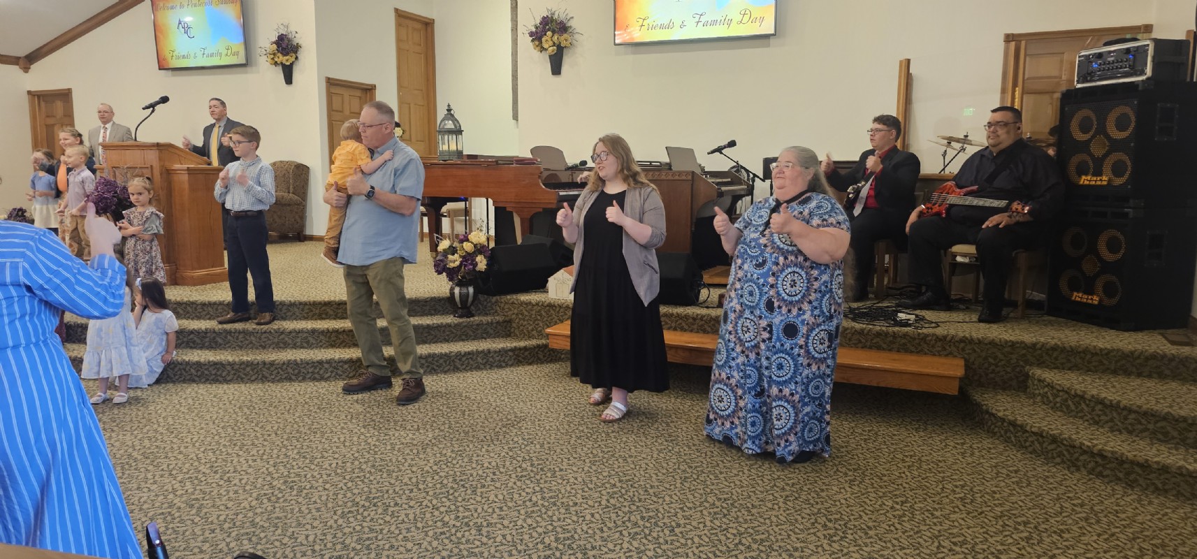 Friends and Family Day | Praise in the Fellowship Hall - 2025
